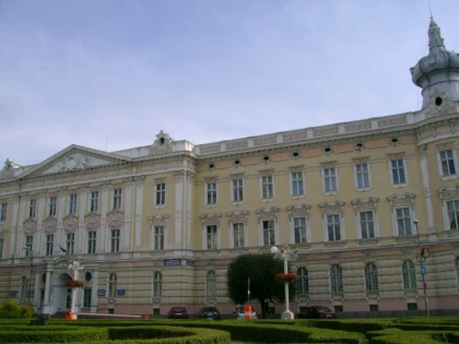 UAV, dispusă să colaboreze cu procurorii
