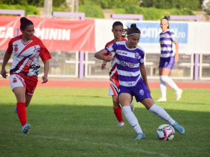 Umilință în derby-ul Vestului: Poli Timișoara a surclasat-o pe rivala Piroș Arad cu 11-0!