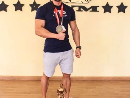 UN ANTRENOR DE FITNESS DIN ARAD A CÂȘTIGAT ROMANIA TIGER CLASSIC FESTIVAL