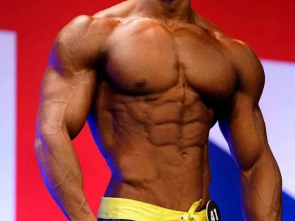 Un arădean a câștigat titlul de campion absolut la categoria Men Physique