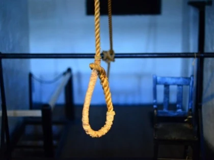 Un băiat de 16 ani a fost găsit spânzurat, în Sintea Mare