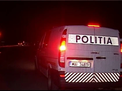 UN BARBAT A TINUT DOUA LUNI CADAVRUL MAMEI IN CASA, PENTRU A INCASA PENSIA