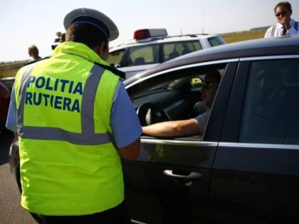Un bărbat din Timiș, prins la volan prin Lipova, fără a avea dreptul de conducere