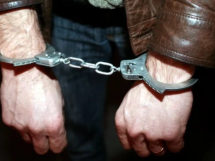 UN BARBAT URMARIT INTERNATIONAL A FOST DEPISTAT DE POLITISTII ARADENI