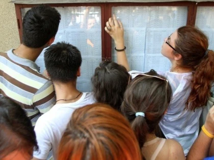 Un colegiu din Arad, printre cele mai bune 10 licee din ţară, după media de la Bacalaureat