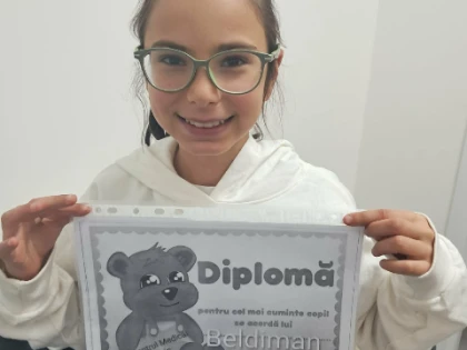 Un diagnostic descoperit întâmplător a schimbat copilăria Evei