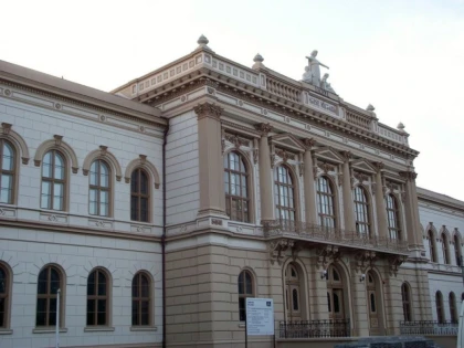 Un elev din Arad a obținut argintul la Olimpiada Internaţională de Chimie