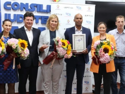 Un investitor arădean care a făcut donații Spitalului Județean, distins de CJA