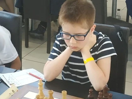 Un junior arădean, în top după primele trei runde ale ARED Open