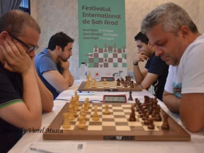 Un mare maestru sârb conduce la Arad Open