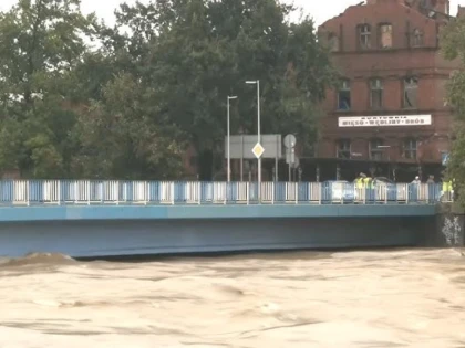Un oraș întreg din Polonia evacuat, pericolul ca un dig să se spargă e uriaș