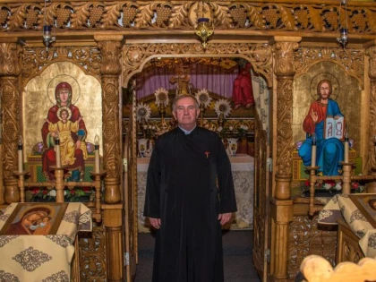 Un preot din judeţul Arad a murit chiar în timpul Sfintei Liturghii