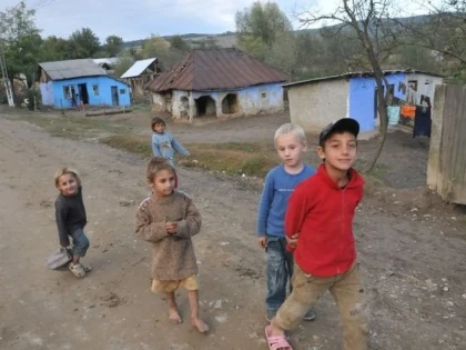 Un raport alarmant arată situația copiilor din România. Sărăcia, abandonul școlar și mortalitatea infantilă sunt în creștere