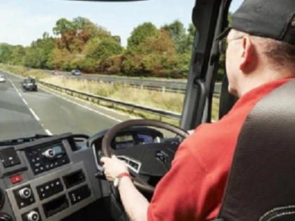 Un român, șofer de TIR, erou în Elveția