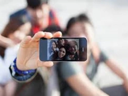 Un selfie aproape mortal pentru patru adolescenți din Craiova