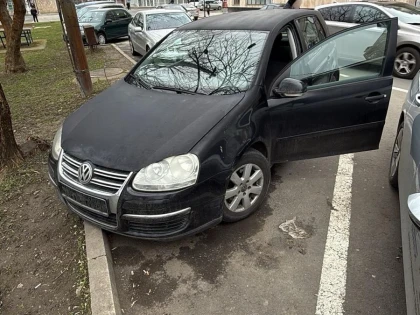 Un tânăr a fost reținut după ce a furat un autoturism din Șimand și l-a abandonat în Arad
