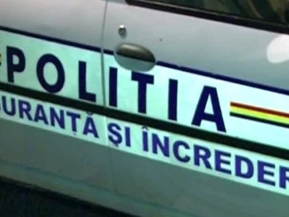 UN TANAR BAUT SI FARA PERMIS, ACCIDENT CU MASINA FURATA DE LA UN VICEPRIMAR DIN VASLUI