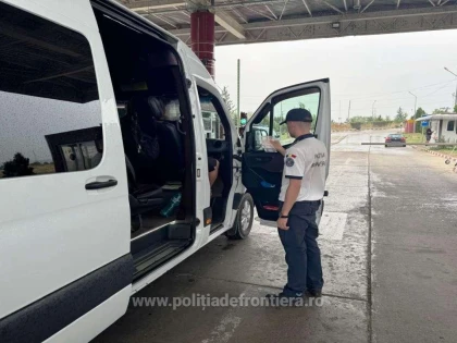 Un ucrainean, urmărit internațional pentru pornografie infantilă, prins într-un microbuz la Nădlac