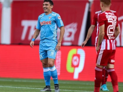 Una din țintele UTA-ei vrea la campioana Farul! Ubbink, Vukcevic sau Benzar ar putea rămâne în SuperLiga