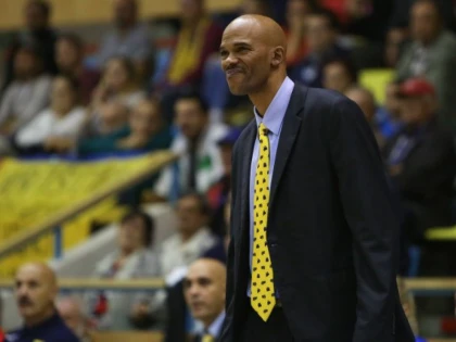 Univ. Goldiș ICIM a renunțat la antrenorul Stacey Nolan