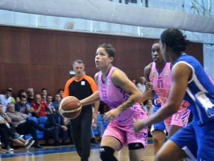 UNIV. GOLDIS ICIM ARAD A DEBUTAT CU DREPTUL IN LIGA EUROPEI CENTRALE