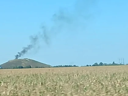 (UPDATE) Arde groapa de gunoi a Aradului! Pompierii intervin în zona CET