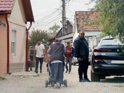 Urmărit internațional, găsit în Arad de... jurnaliști din Norvegia. Se plimba liniștit prin oraș cu un BMW X6