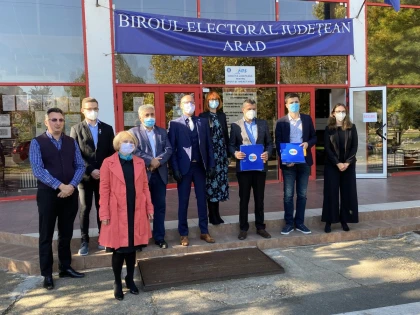 USR PLUS a depus candidaturile pentru alegerile parlamentare din județul Arad