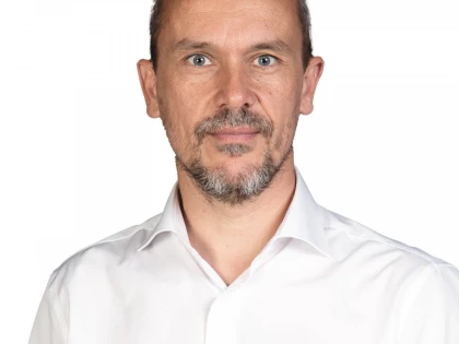 USR PLUS propune achiziția unor tablete în regim de urgență