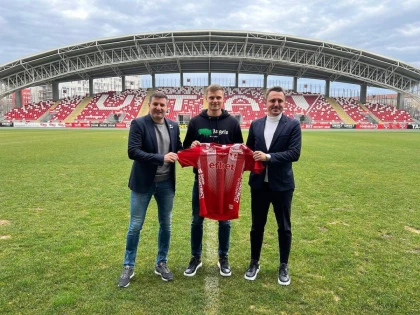 UTA a anunţat transferul lui Laukzemis, al treilea internaţional lituanian din lot