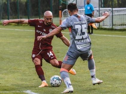 UTA a cedat cu 2-0 în amicalul de la Cluj, în compania campioanei CFR