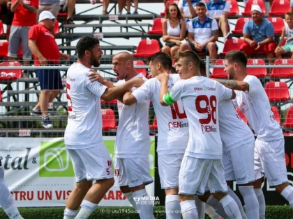 UTA a făcut spectacol cu Farul, la revenirea acasă