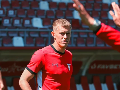 UTA îl împrumută pe Denis Hrezdac la Corvinul Hunedoara