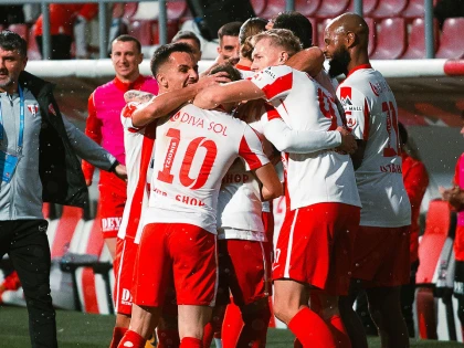 UTA învinge Metaloglobus cu 2-0 și pune capăt unei serii negre de nouă etape fără succes