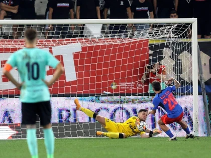 UTA nu a reușit surpriza în fața campioanei FCSB, iar Rednic are treabă multă