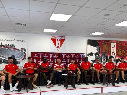 UTA și-a prezentat achizițiile, dar la Galați nu pleacă toată lumea! Rednic mai vrea un atacant