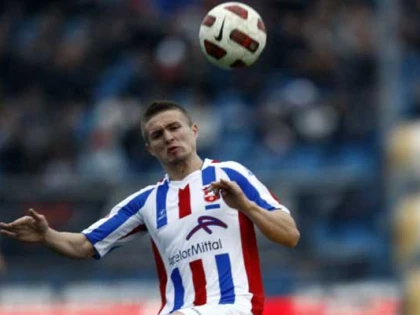 UTA vrea un fost campion, alţi doi stranieri sunt în probe