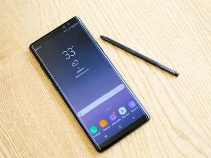 Utilizatorii acuză probleme grave la Galaxy Note 8