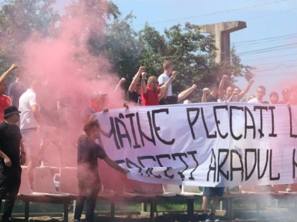 Utiştii iau cu asalt Timişoara: “Faceţi Aradul mândru de voi!”