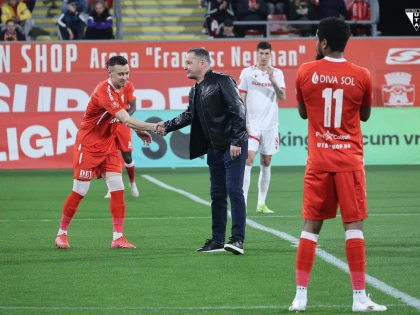 Valentin Costache este dorit înapoi la CFR Cluj, Dan Petrescu insistă pentru el