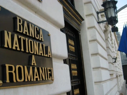 VALOAREA CREDITELOR IN LEI PENTRU POPULATIE A CRESCUT CU 5% IN IUNIE FATA DE MAI