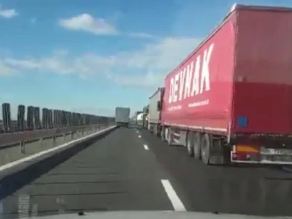 Vama Nădlac, blocată din nou
