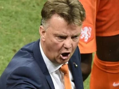 VAN GAAL: "O MARE DEZAMAGIRE, DUPA UN TURNEU FANTASTIC"