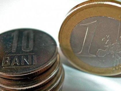 Vești proaste! Erste prezice o devalorizare a leului în următoarele trimestre