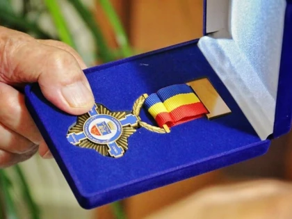 Veteranii de război din Arad au primit Ordinul Centenar