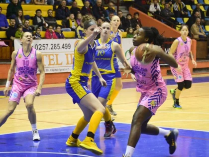 VIATA GREA SUB TIMPA: OLIMPIA BRASOV - UNIV.GOLDIS ICIM 81-86
