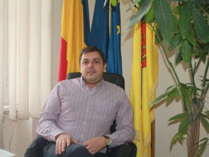 VICEPRIMARULUI TITIRIGA I SE PREGATESTE O DETASARE, PE PRINCIPIUL „MERCI, NU MAI AVEM NEVOIE DE TINE“