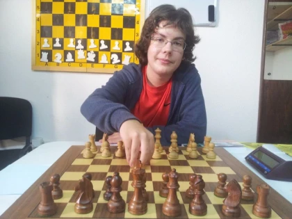 VICTOR MACINIC ESTE CAMPION JUDETEAN LA SAH