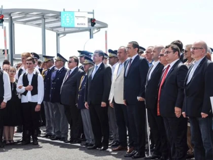 VICTOR PONTA: „DE ANUL VIITOR VOM CIRCULA PE AUTOSTRADA DE LA NADLAC PANA DINCOLO DE SIBIU“