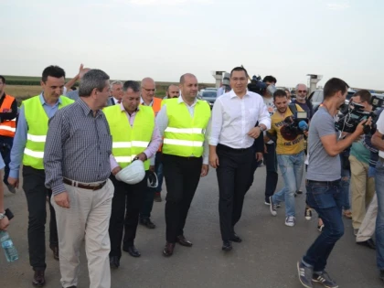 VICTOR PONTA, DESPRE INAUGURAREA AUTOSTRAZII: „IMI DORESC SA AJUNG SAMBATA LA NADLAC!“